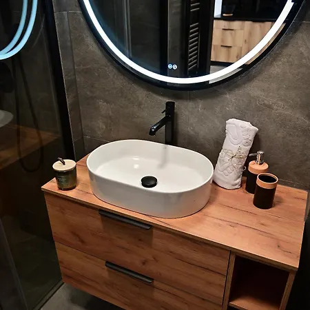 Trevilles Venus Шклярска-Поремба