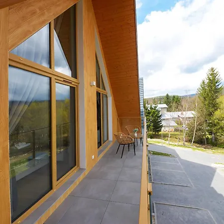 Trevilles Venus Шклярска-Поремба